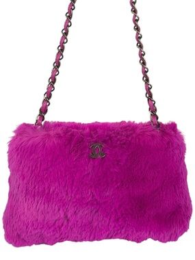 CHANEL CC FUR STATEMENT SHOULDER BAG